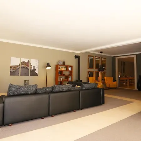 Cosy Guest house 3*